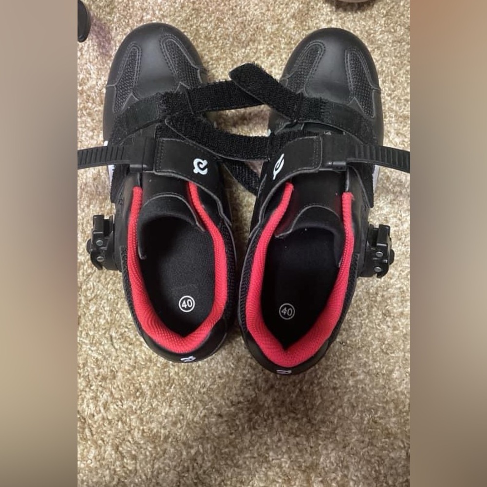 Peloton Shoes size 40